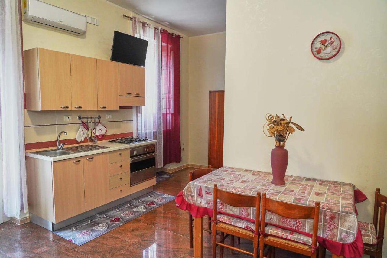 Le Stanze Di Ricci - Affittacamere Low Cost Lesina Kültér fotó