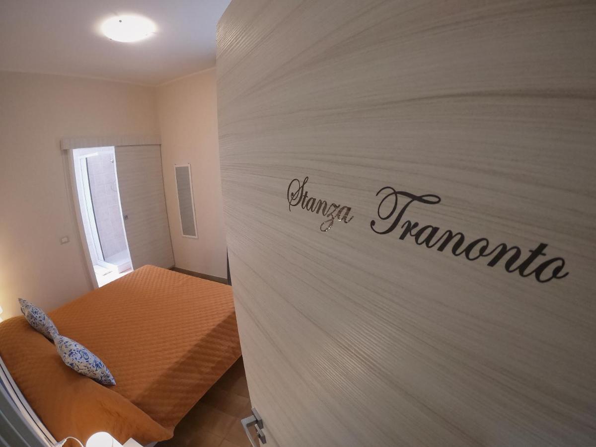 Le Stanze Di Ricci - Affittacamere Low Cost Lesina Kültér fotó
