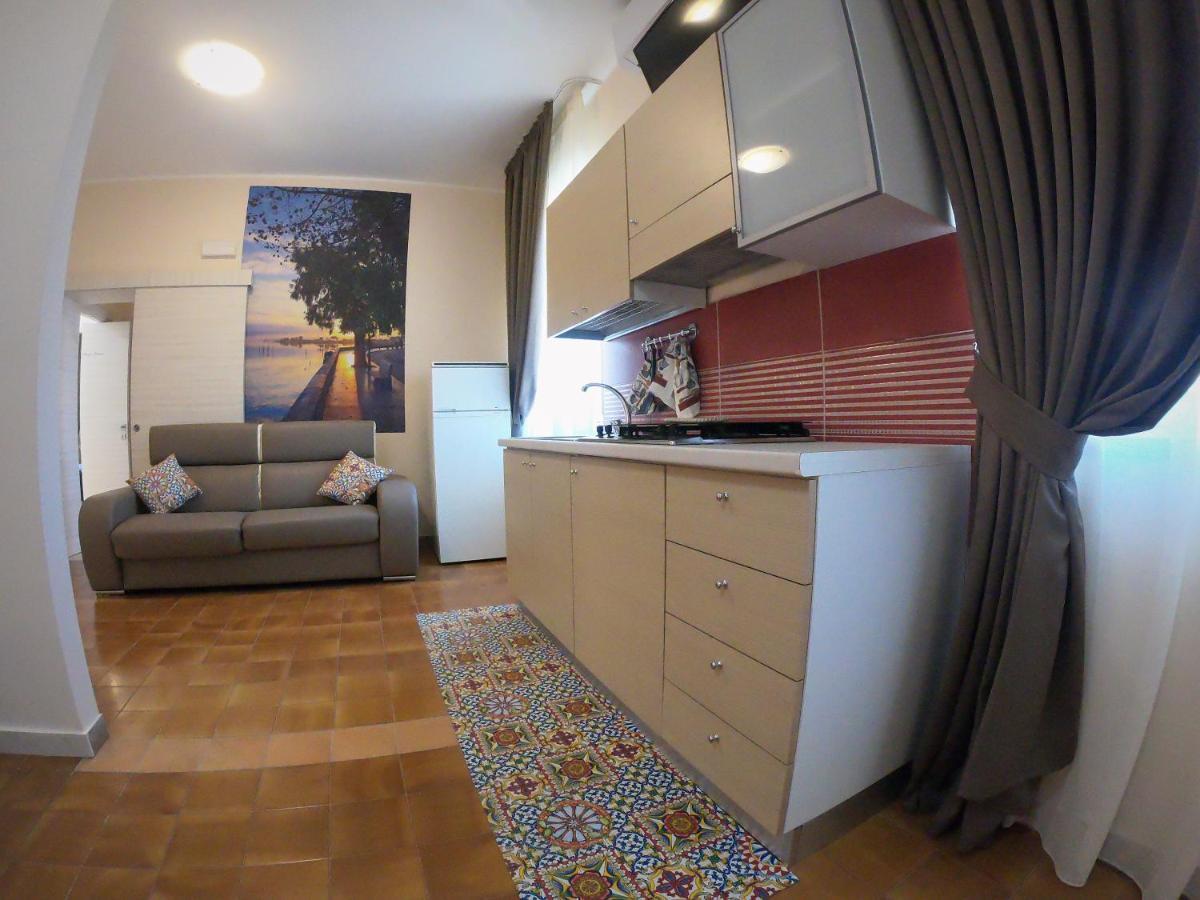 Le Stanze Di Ricci - Affittacamere Low Cost Lesina Kültér fotó
